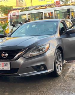 نيسان ألتيما